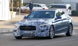 新款奔驰c爆料最新消息,豪华升级，科技赋能，引领未来驾驶体验