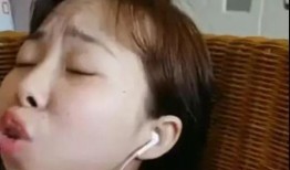 东北男网红吃瓜,瓜界新秀横空出世！
